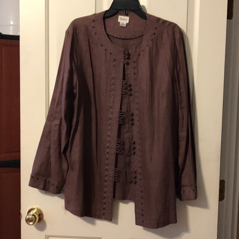Neiman Marcus purple 100% linen shirt